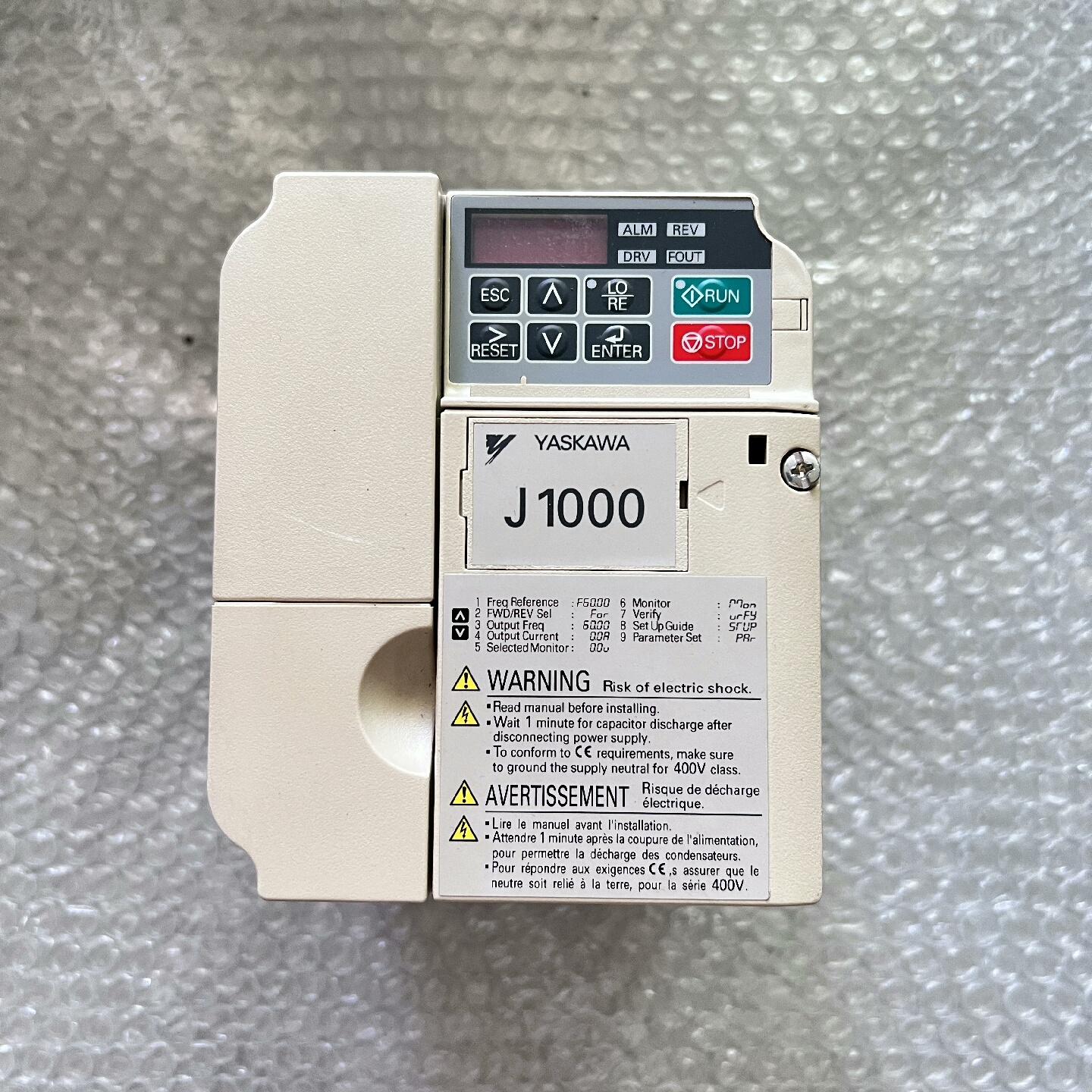 CIMR-JT2A0012BAA 安川变频器 2.2KW