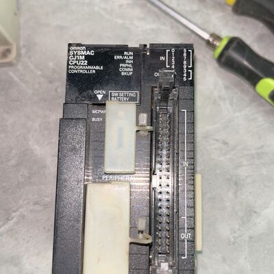 PLC CJ1M-CPU22 实物   摄 拆机件 功能正
