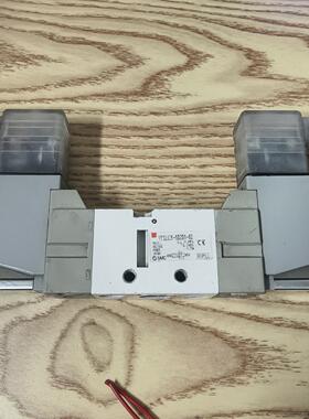 电磁阀VF3233K-5DZD1-02  1