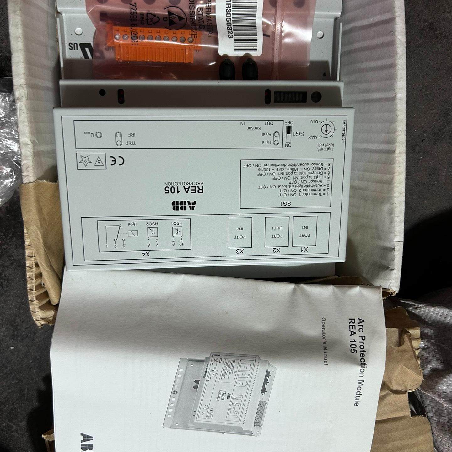 REA105扩展模块 电弧保护继电器