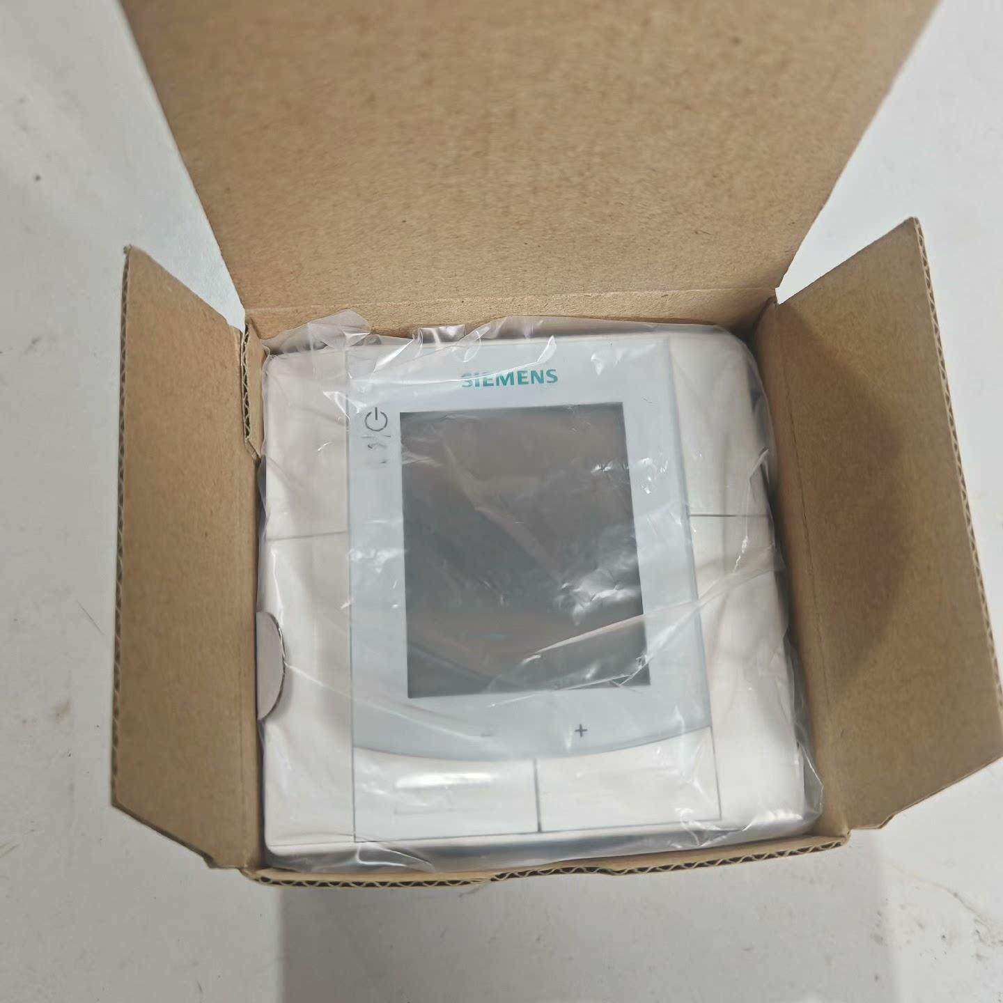 /液晶温控器RDF310.2／