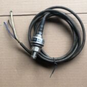 日本 拆机下 02压力变送器 PSE 520