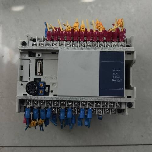 PLC FX1N-40MT-001