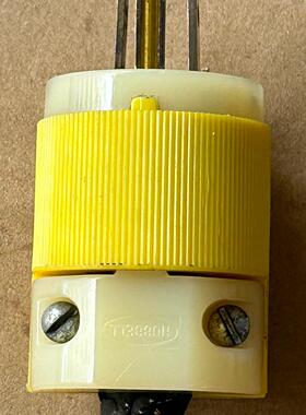 美国荷宝黄色船舶插头 15A125V