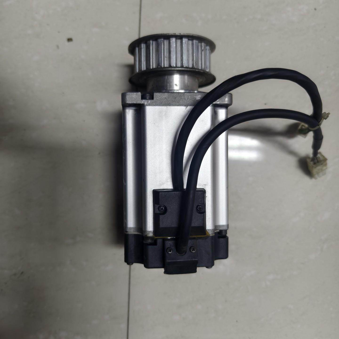 伺服电机 MHMJ082GIU 拆机 成色如图 实物