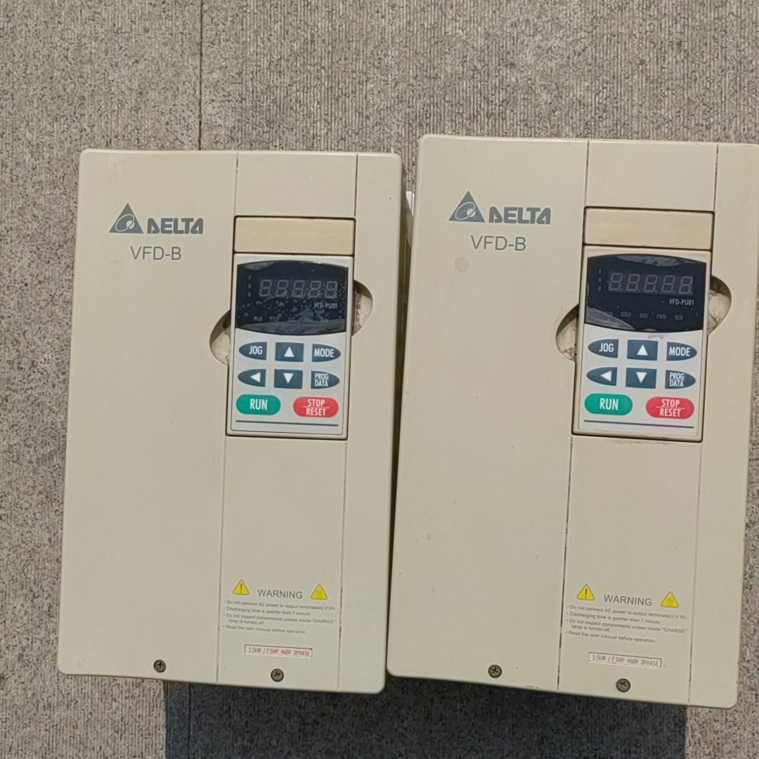 台达变频器B系列5.5KW VFD055B43A 拆机