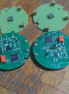 3351LCDM-BL 实物图 有两套 后面三根安装针脚有断