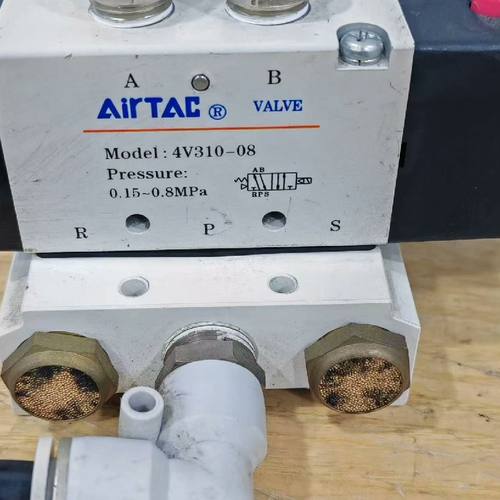 #/ 电磁阀4V310-08