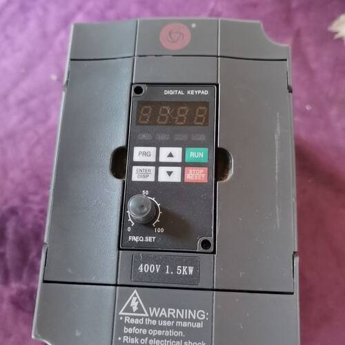 众辰变频器H2400A01D5K1.5KW