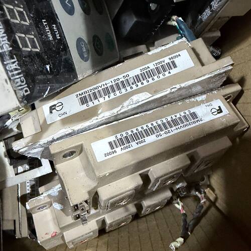 IGBT模块2MBI200VH-120-50 拆机