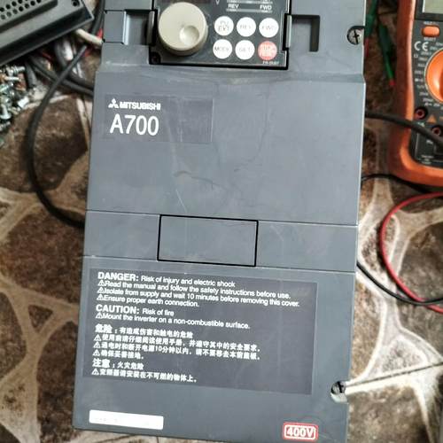 2.2kw380vFR-A740变频器 功能正常成色新(