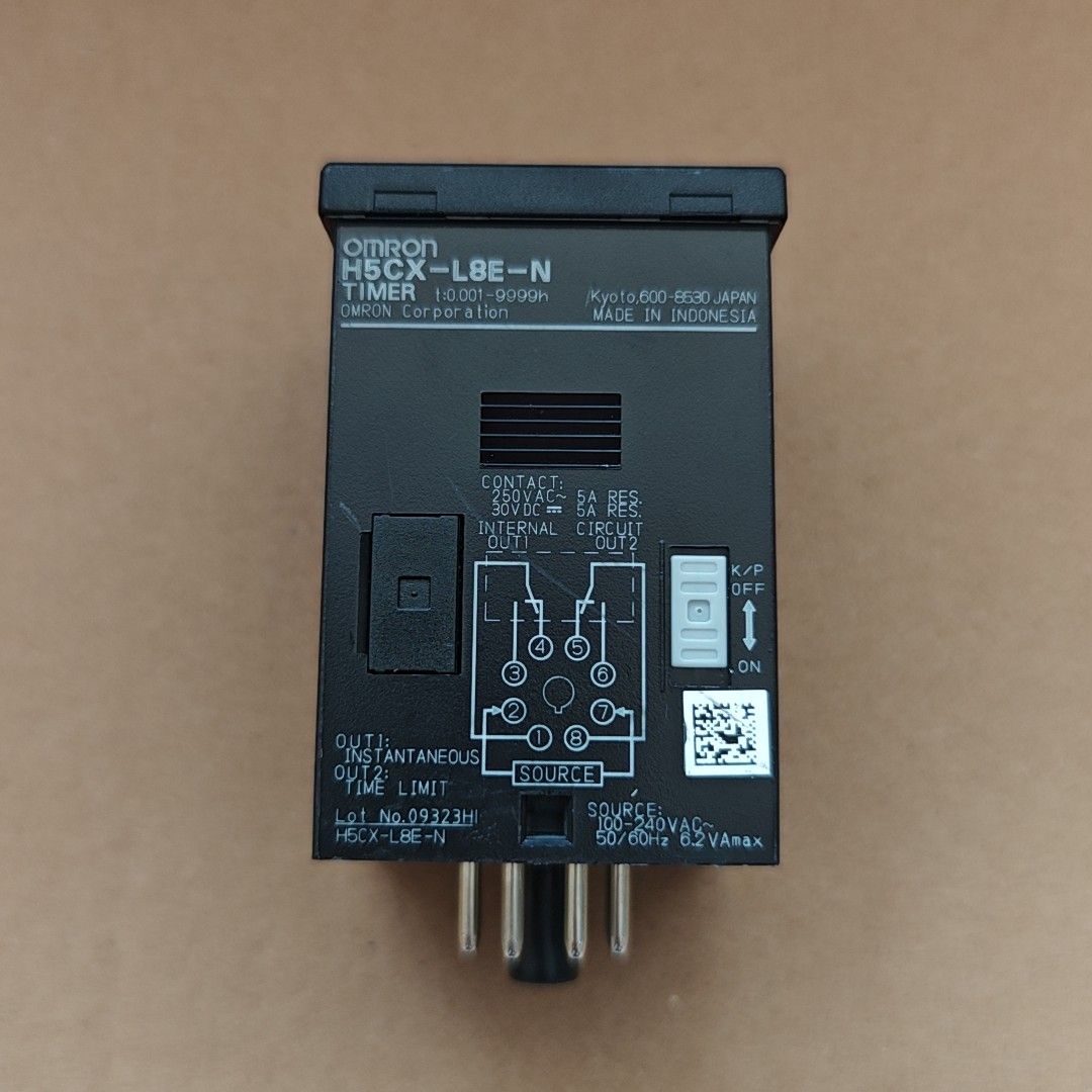 H5CX-L8E-N定时器  功能完好。100