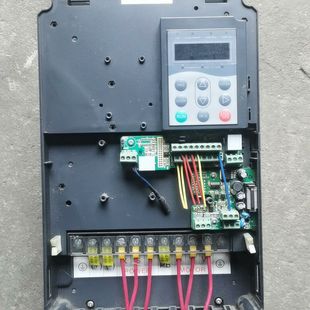 380V 汇川 MD330NT7.5GB 7.5 变频器