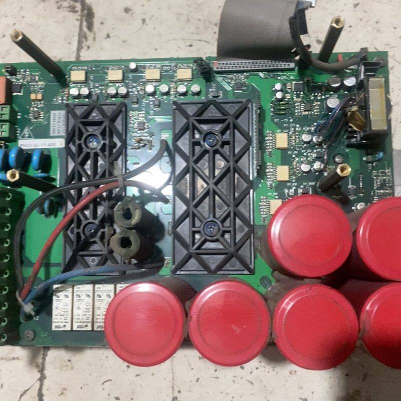 西威变频器11KW驱动板PV33-3L-11-400I拆机现