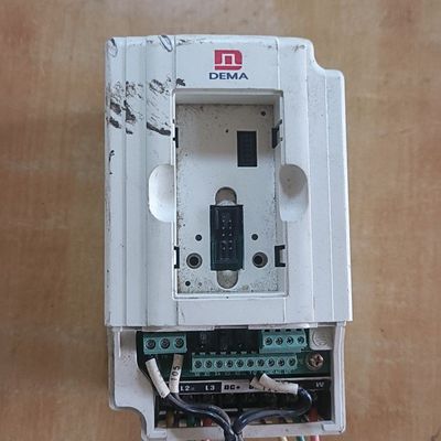 德玛变频器D5M-2.2T4-1B 2.2kW功率