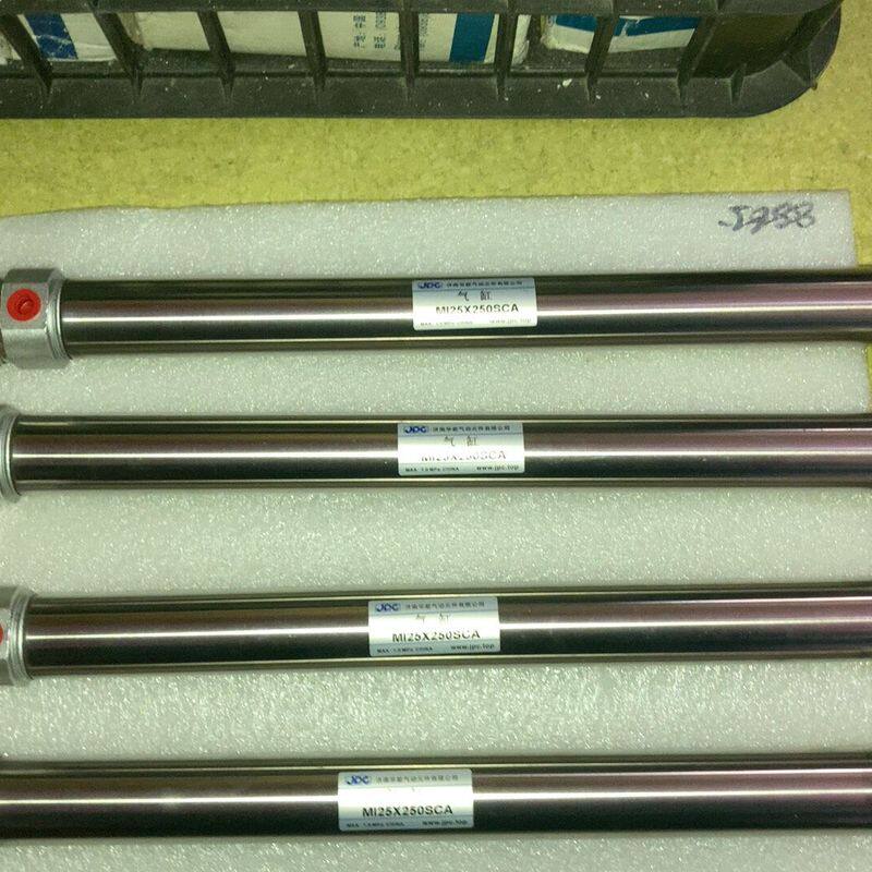 JPC气缸 济南华能4个 型号MI25X250SCA 全