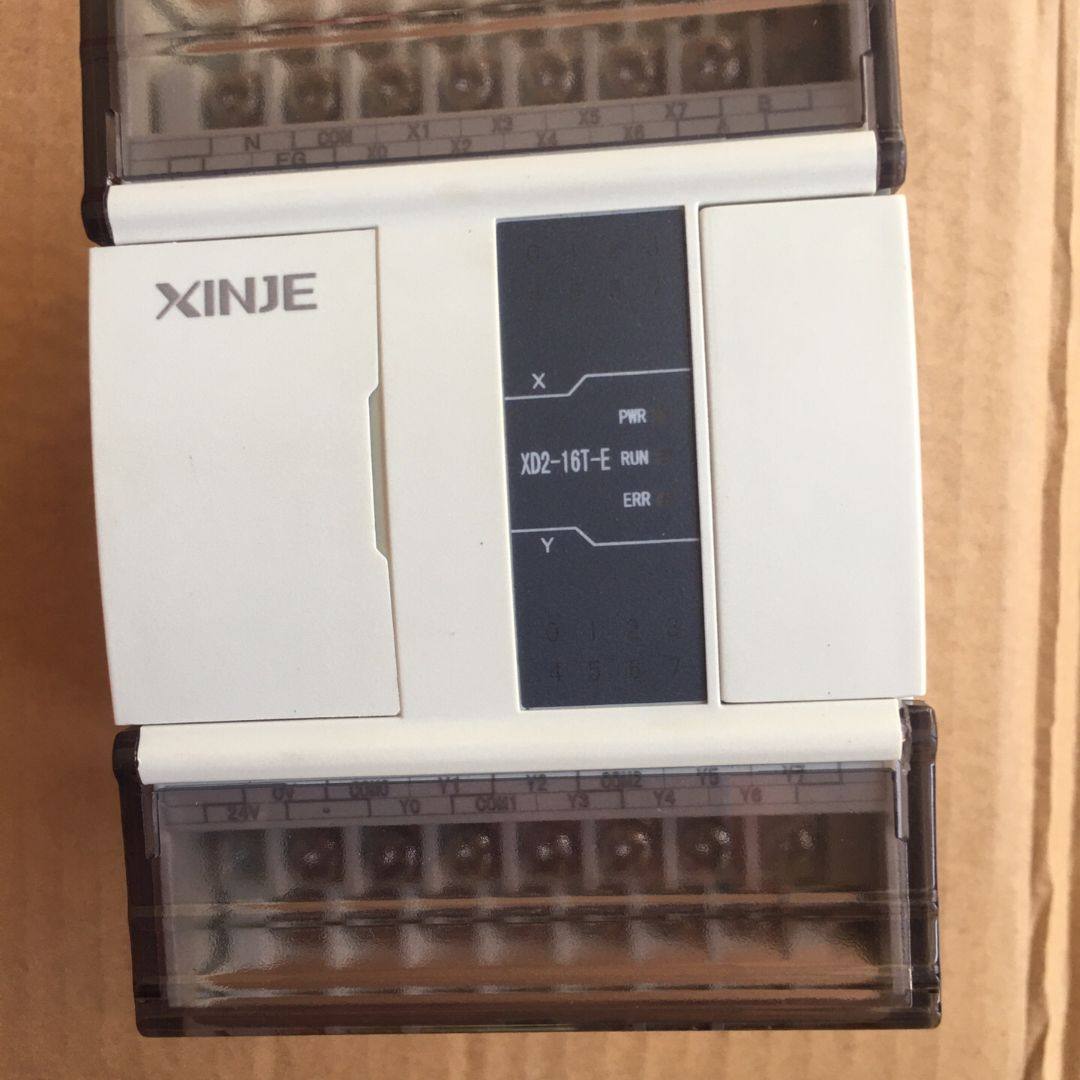 plc xd2-16T 功能完好 少了一只安装脚
