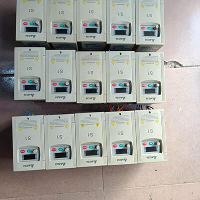 台达S1系列变频器VFD004S43A 0.4KW/380V