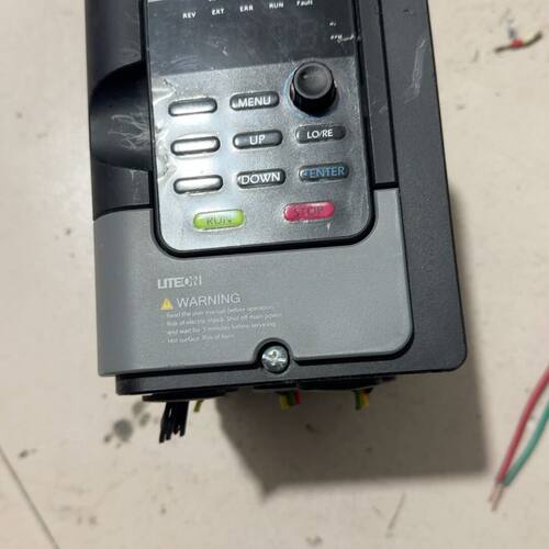 光宝EⅤO6800变频器 1.5KW/2.2KW  38