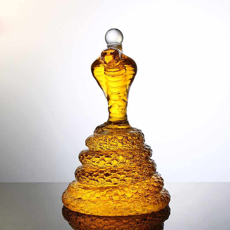 新款直销1000ml装生肖蛇玻璃工艺透明空酒瓶高硼硅酒瓶泡酒瓶酒器