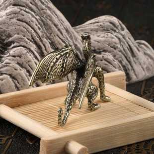 新款 直銷霸氣創(chuàng)意潮流魔獸飛龍黃銅擺件做舊仿古魔龍茶寵桌寵擺設