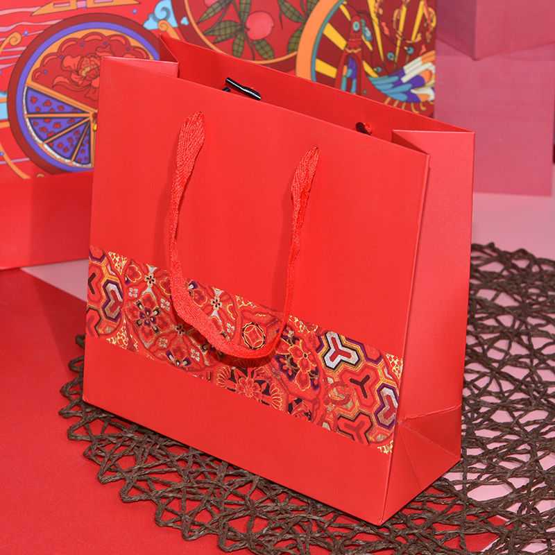 新款直销节日红色民族风国潮风礼品纸袋手提包装袋印花加宽绳礼物