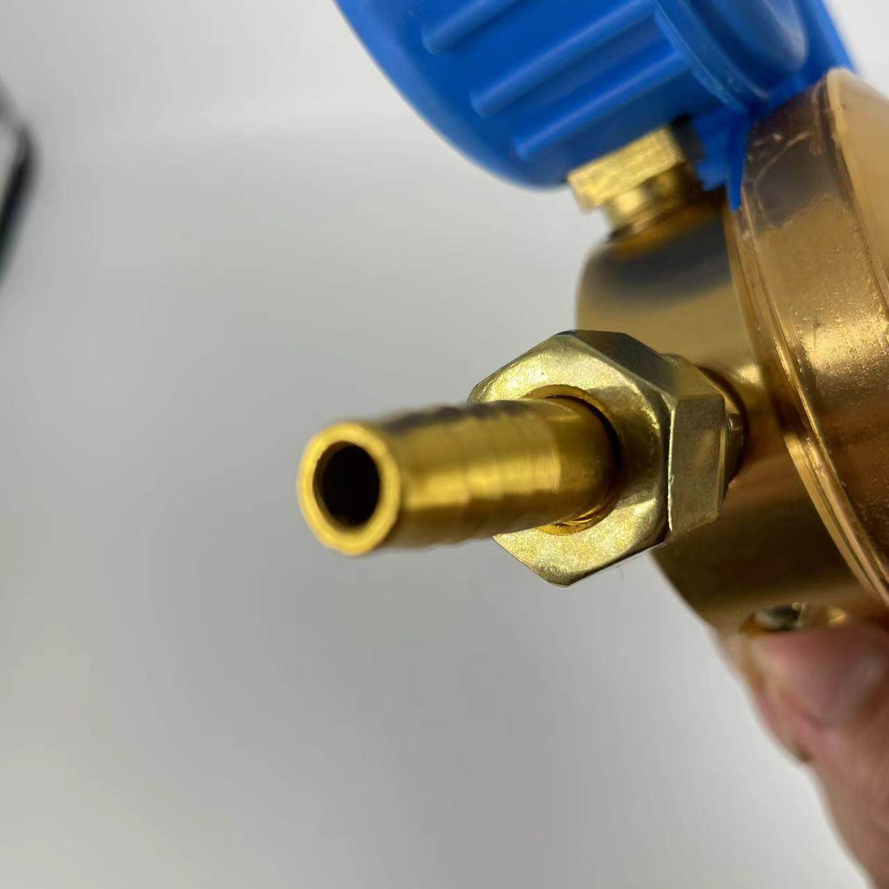 新款直销铝盖头精品防爆氧气减压器压力表氧气表