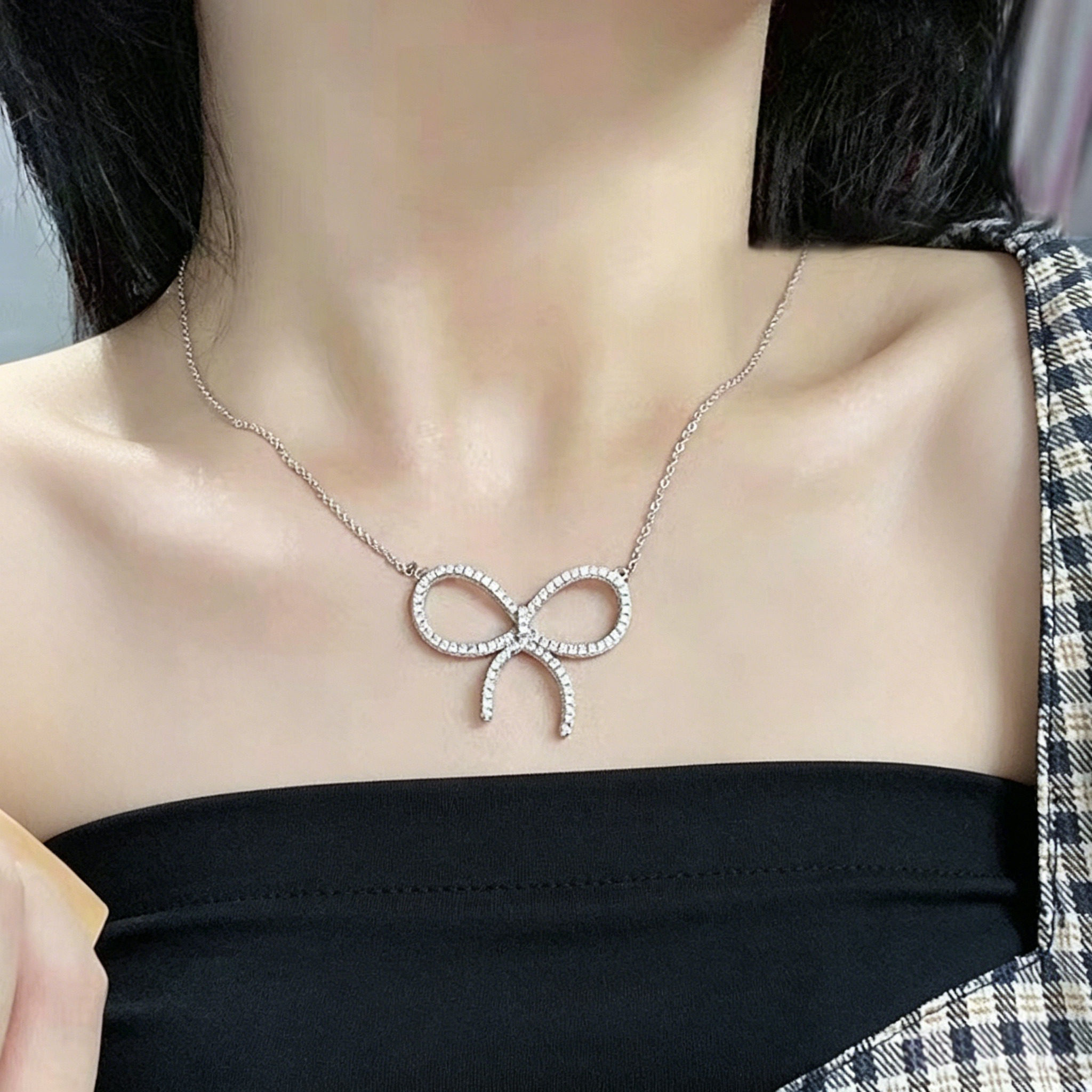 不致敏高保色满钻蝴蝶结项链女