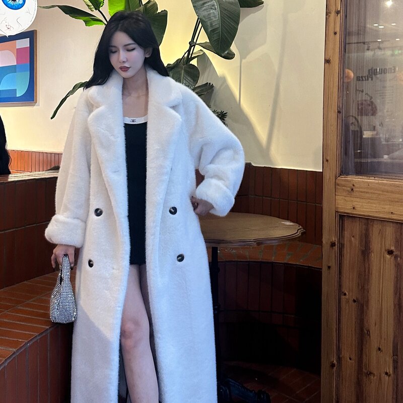 时尚穿搭加绒加厚仿貂绒皮草宽松保暖百搭女士长款气质风衣大外套