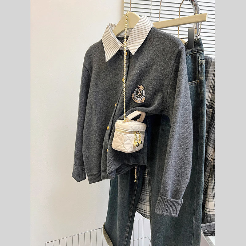 假两件针织开衫女春秋2025新款宽松外穿学院风衬衫领毛衣外套上衣