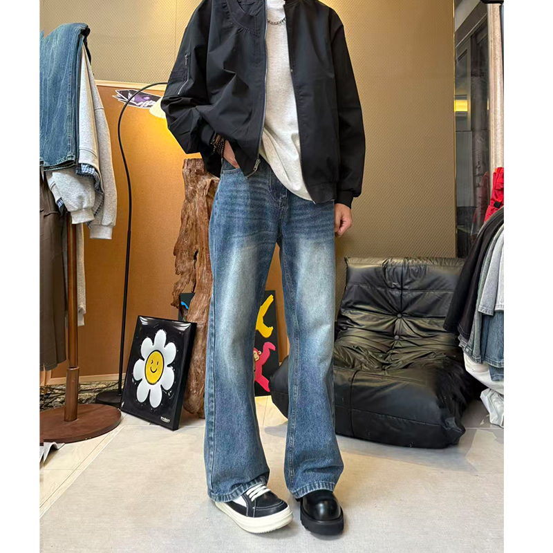 复古美式水洗微喇牛仔裤