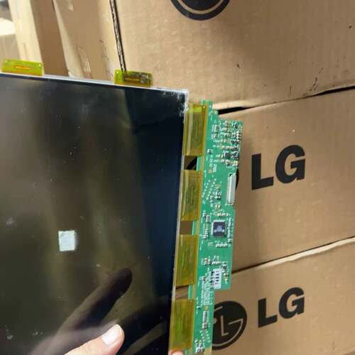可议价LB104S01-TL01。FOG带线的400个