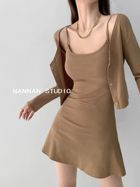 Товары от 张小奈NANNAN (张紫一)