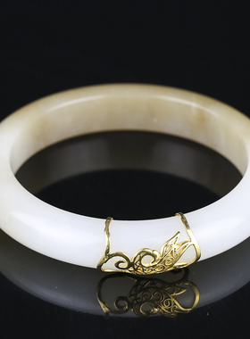 收藏级流油红糖白肉和田且末糖白手镯和田玉手镯内径56#48.88克