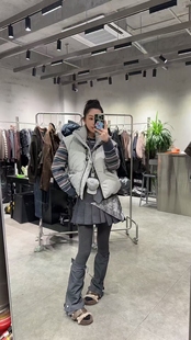 专注中高端女装清货2026年冬季款N+LOEY时尚百搭洋气显瘦羽绒马甲