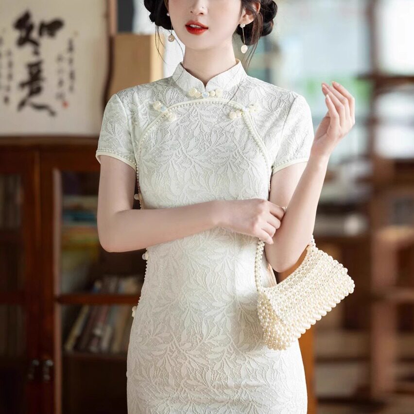 素雅蕾丝旗袍日常少女年轻款高级感修身中国风复古显瘦清新连衣裙