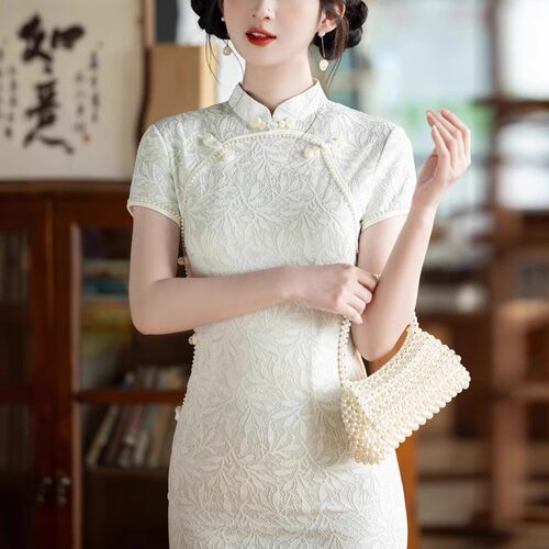 素雅蕾丝旗袍日常少女年轻款清新
