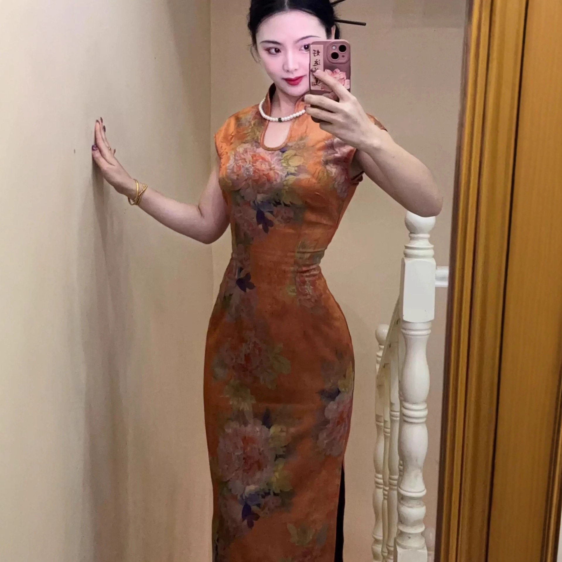 2026年夏季新款画报夫人同款新中式国风改良旗袍文艺复古薄款单层