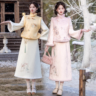 新中式旗袍马甲内搭三件套冬季缎面刺绣公主格格风甜美少女旗袍装