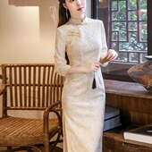 植绒长袖 复古修身 旗袍改良2026春季 年轻款 显瘦 新款 米色国风新中式