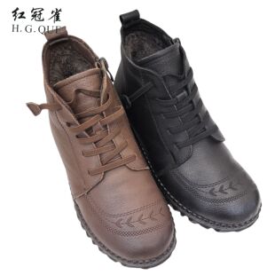 红冠雀女鞋2024冬季新款真皮羊毛保暖短靴女棉靴马丁靴女6862-5