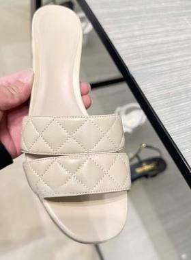 高跟小香风高级黑色凉拖鞋女外穿25夏季小众粗跟配裙子凉鞋格子