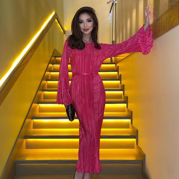 新款 欧美连衣裙女款2023秋季新品圆领系带喇叭长袖长款长裙