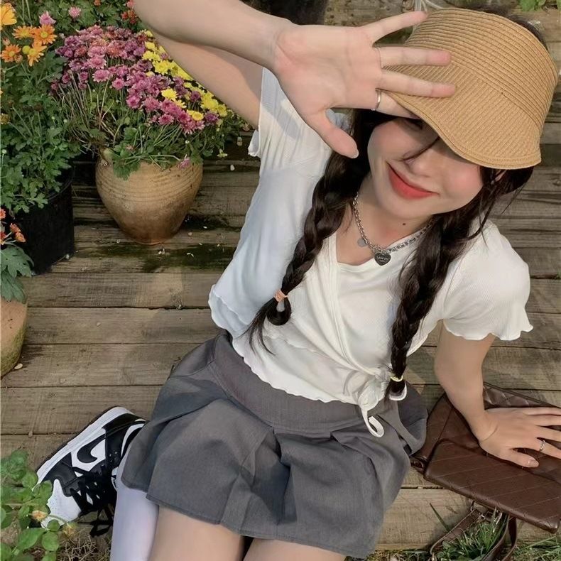 短袖小众夏季新款修身百搭上衣潮