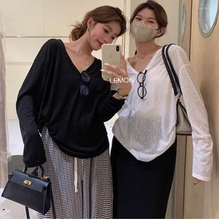 休闲百搭外搭空调衫 t恤女春秋薄款 上衣潮 防晒罩衫 宽松v领小众长袖