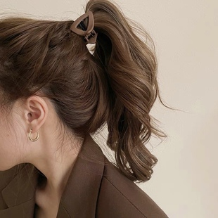 磨砂三角型小发夹高马尾固定神器半扎抓夹后脑勺夹子头饰爪夹发卡