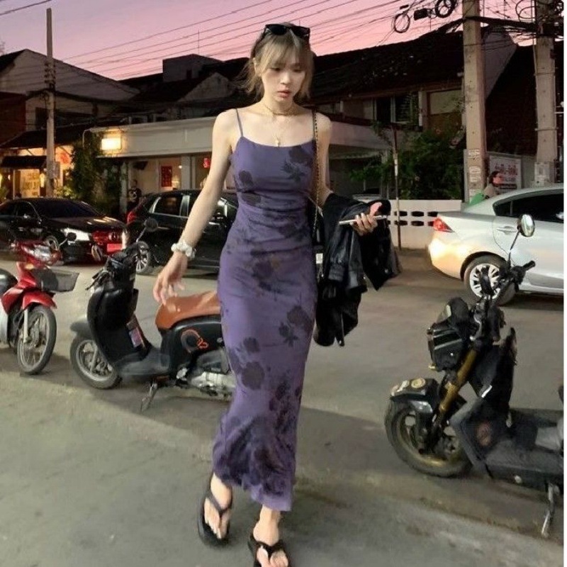小众设计感2025收腰碎花法式夏季印花长裙御姐紫色修身吊带连衣裙