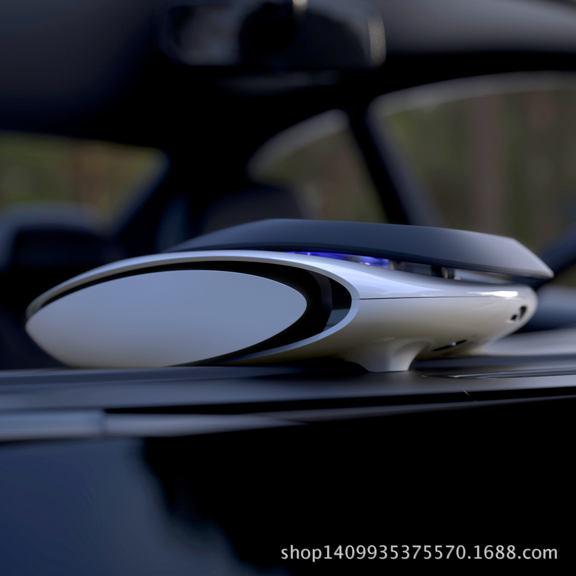 汽车用品太阳能车载空气净化器汽车香水座车内杀菌消毒除异味香薰