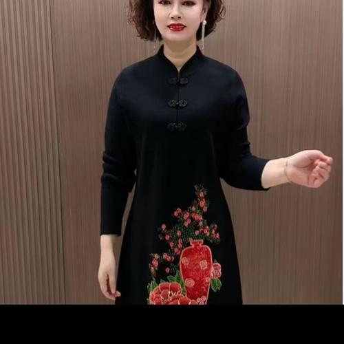 中式复古立领盘扣刺绣连