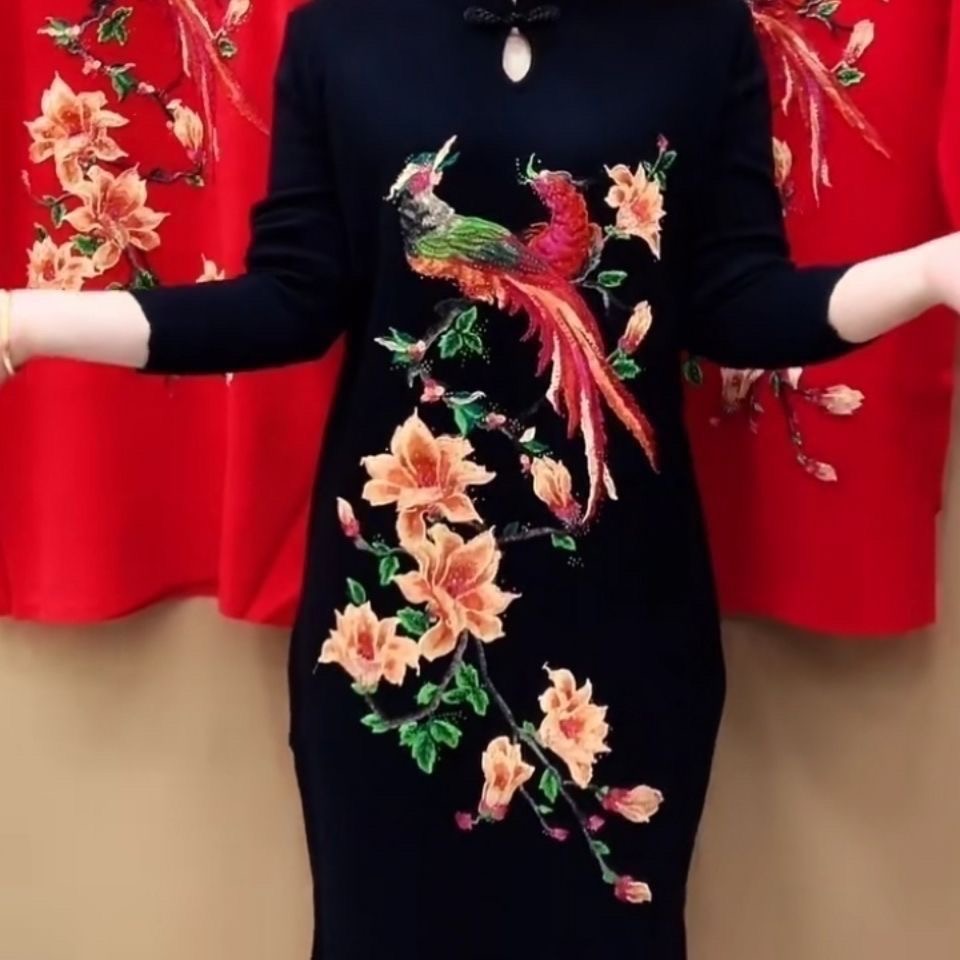 中式刺绣花卉连衣裙女长